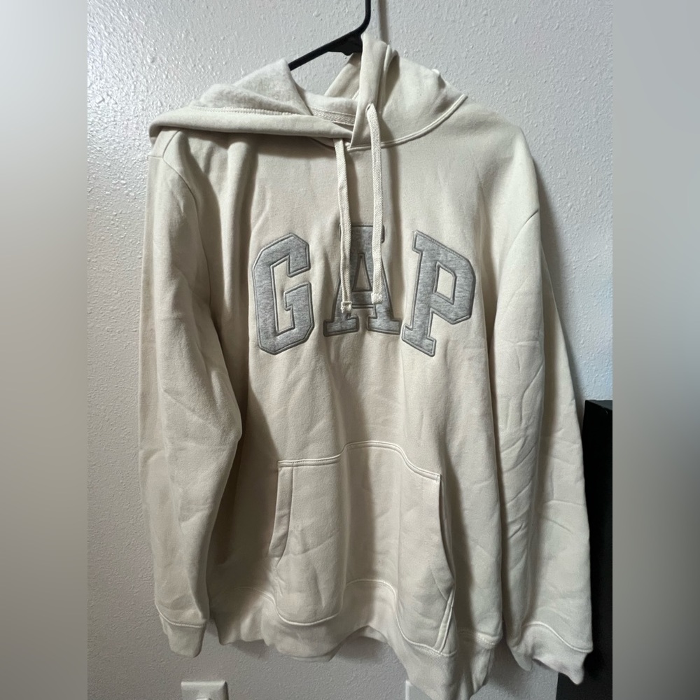 GAP HOODIE
